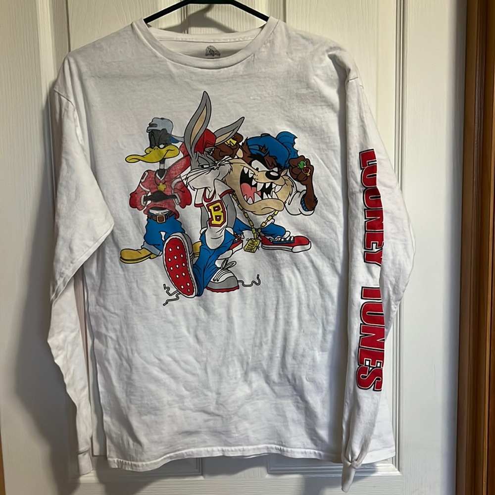 Vintage LS Looney Tunes t shirt